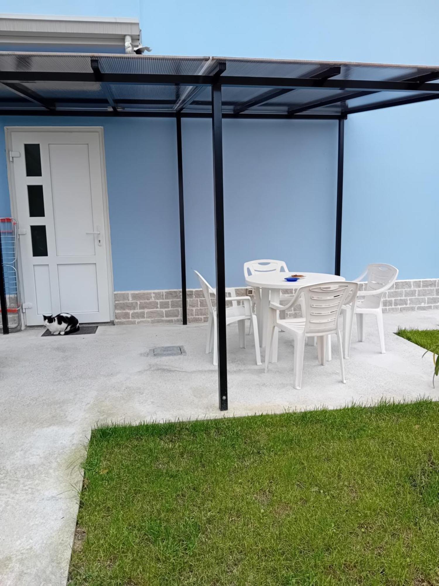 Villa Azzurra مونفالكوني المظهر الخارجي الصورة